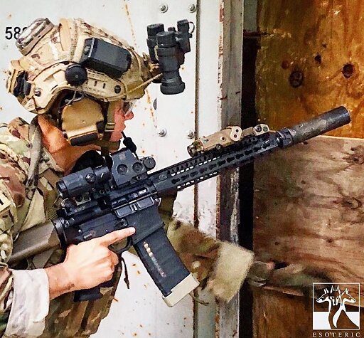 eotech_71081318_374803373397945_4965920323255366681_n.jpg