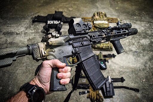 eotech_74799406_920963298299987_3848182052766010500_n.jpg