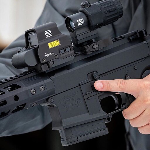 eotech_80464469_105117844272261_5085981834191741440_n.jpg